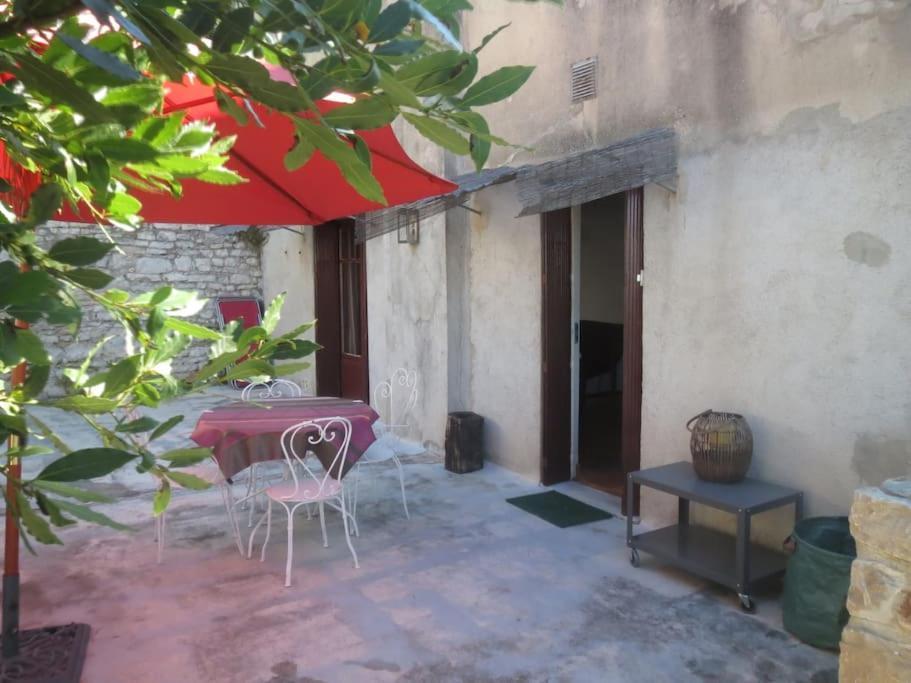 La Maison Du Prieure Vezenobres Zewnętrze zdjęcie